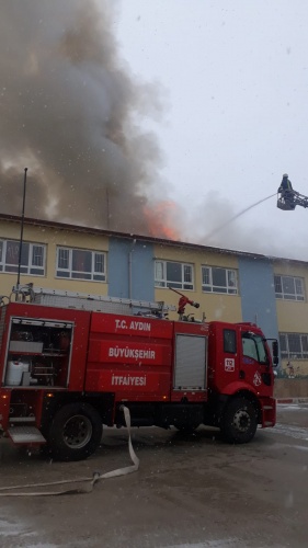 Aydın'da okul yangını