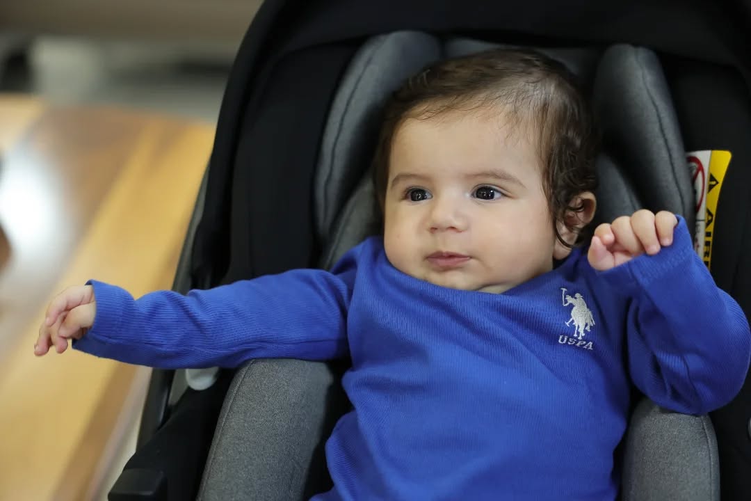 598433824 18165886606380352 1239119134849212971 N