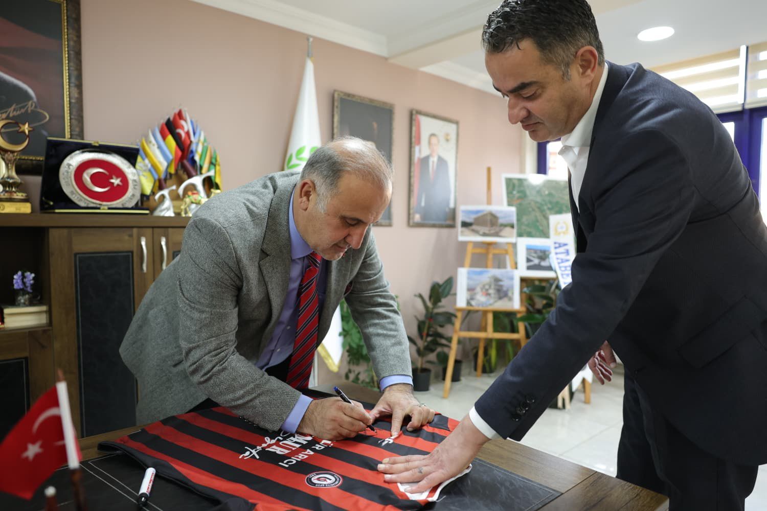 Whatsapp Image 2025 12 20 At 09.14.04