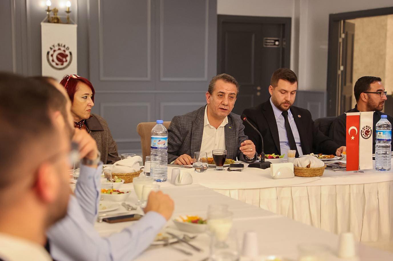 613467140 1327343619426813 1334359040908931452 N