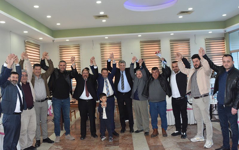 İsmail Kadı yeniden başkan seçildi