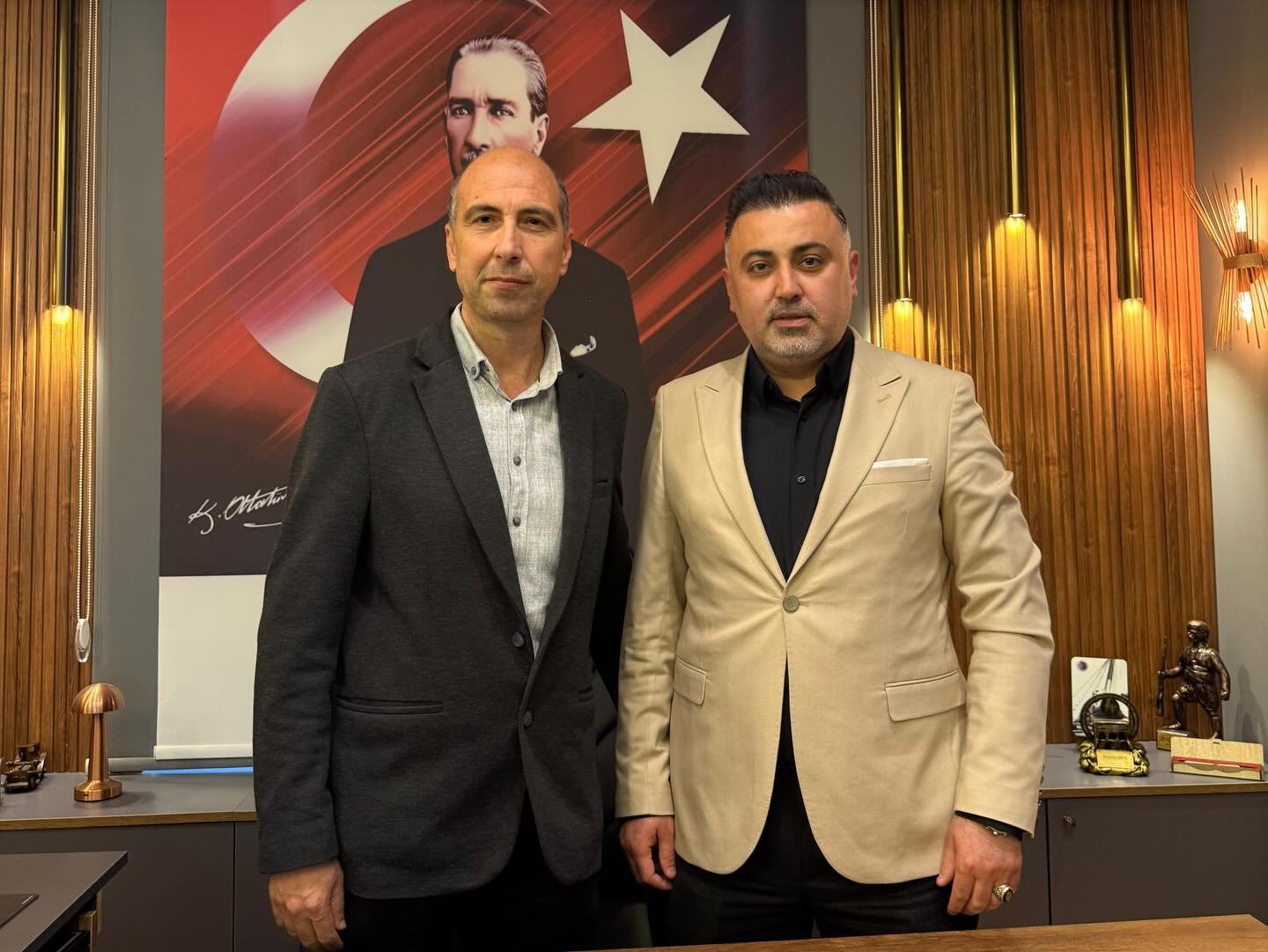 671227975 18087334319353393 2752983603939104119 N