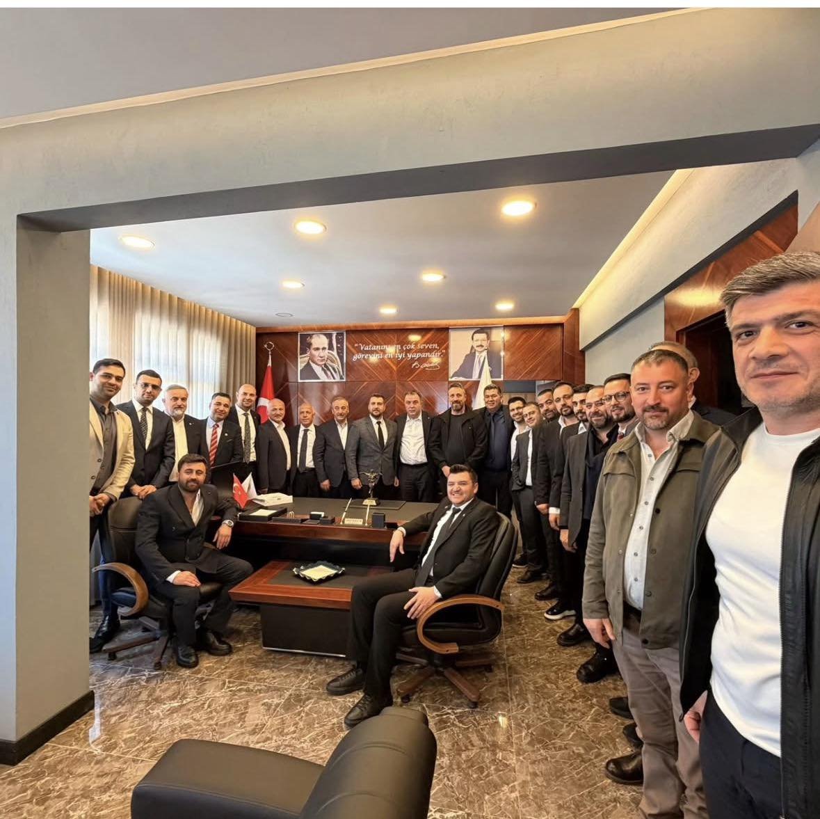 678327875 1414436360717538 1343458635097048792 N-3