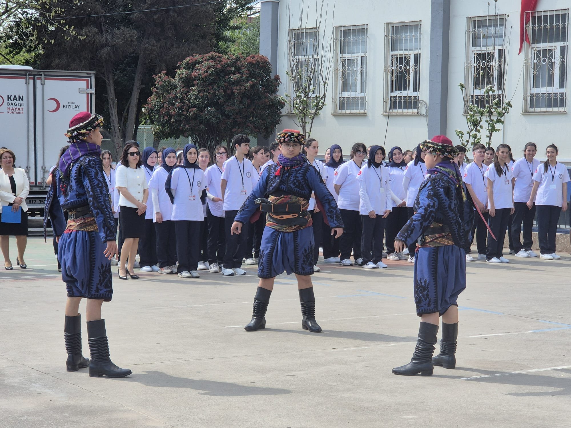 Whatsapp Image 2026 04 08 At 18.33.03 (2)-1