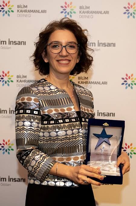 Didem2.Jpg