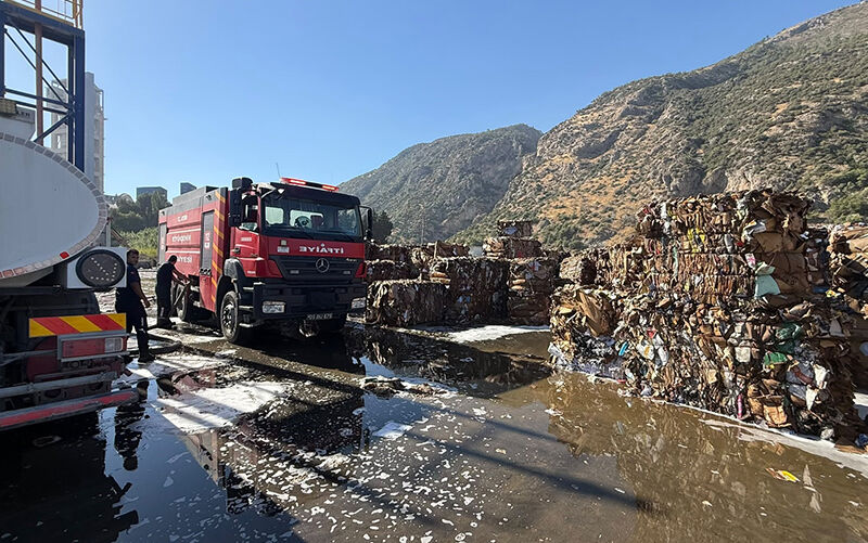 KİPAŞ Kağıt Fabrikası’nda yangın