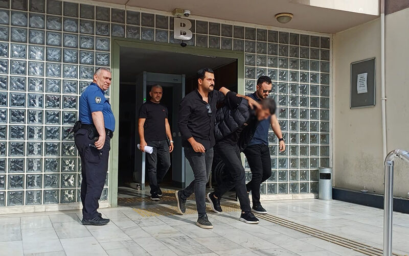 POLİS