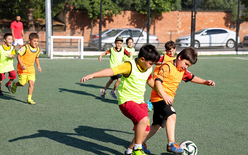 Geleceğin yıldızları Efeler’de yetişiyor