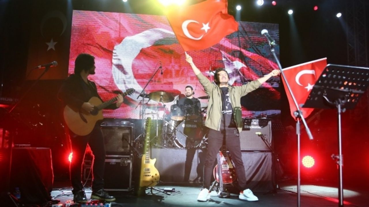 Aydın Büyükşehir Belediyesi, Cumhuriyet Bayramı’nı coşkuyla kutladı