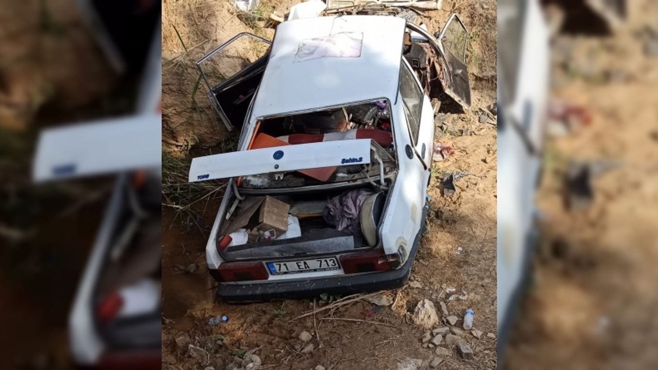 Manisa'da otomobil menfeze düştü: 1 ölü, 1 yaralı