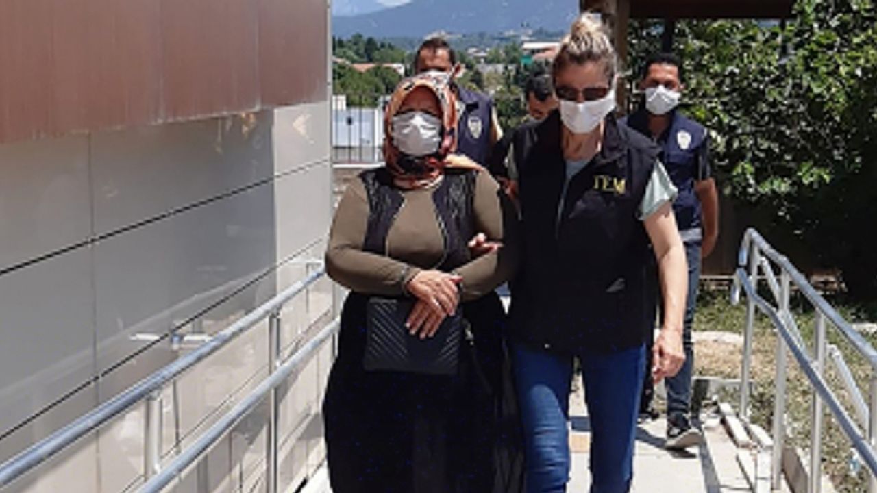 İzmir'de uyuşturucu operasyonunda yakalanan 1 kişi tutuklandı