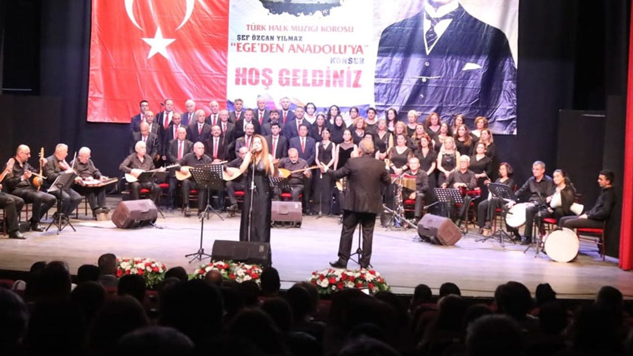 Büyükşehir Belediyesi “Ege'den Anadolu'ya” konseri düzenledi