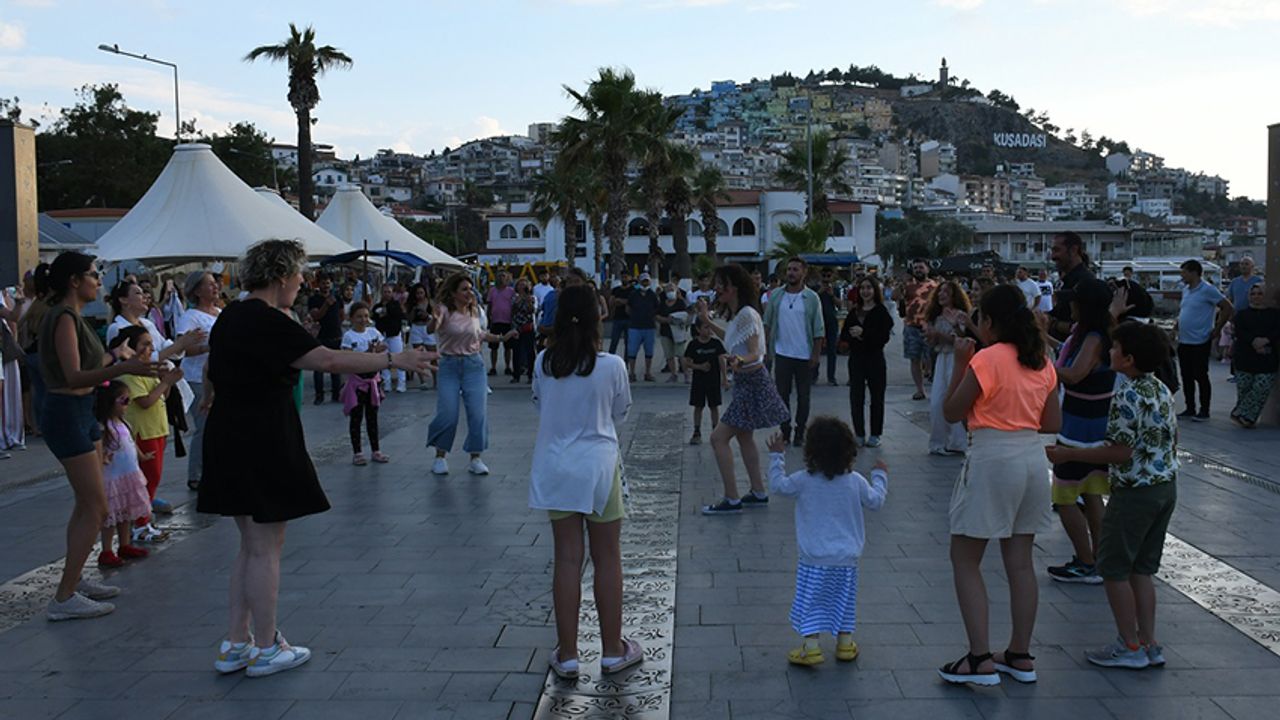 Türkiye’nin ilk tematik sokak festivaline yoğun ilgi