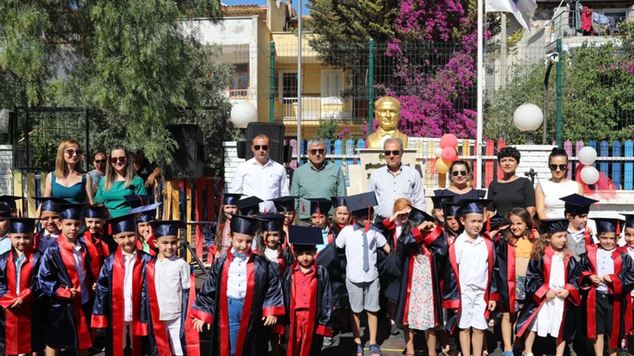 Didim Belediyesi Kreşi'nin öğrencileri karnelerini aldı