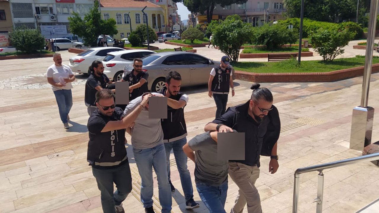 İzmir’den Aydın’da uyuşturucu taşıyan şüpheliler adliyeye sevk edildi
