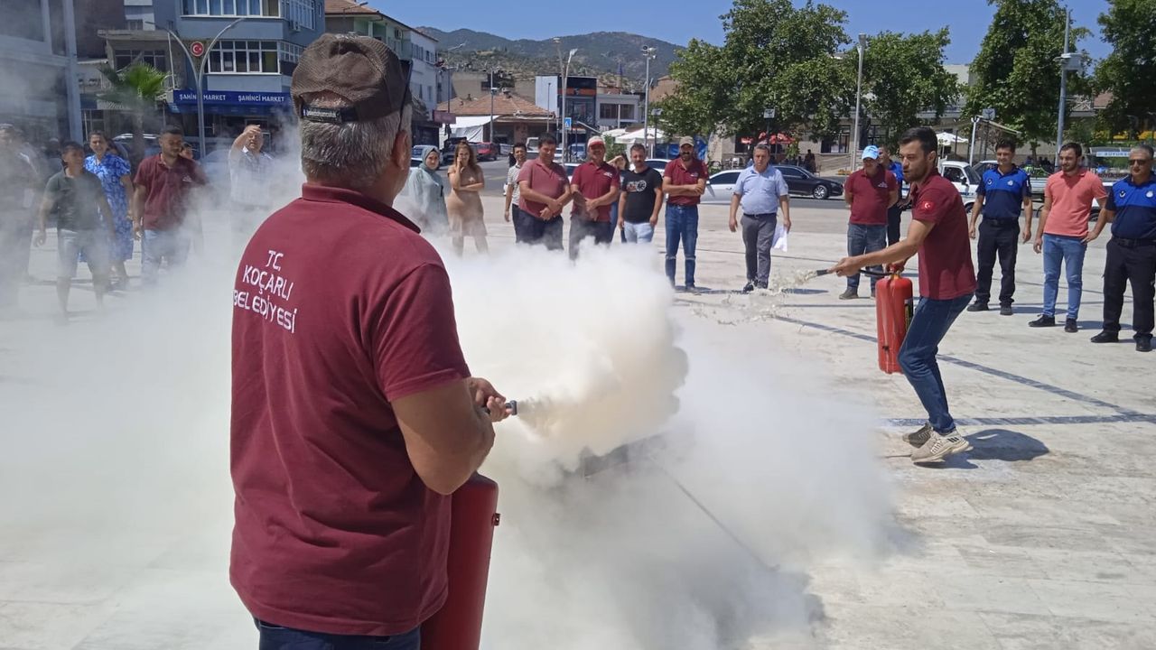 Koçarlı Belediyesi'nde yangın tatbikatı gerçekleştirildi