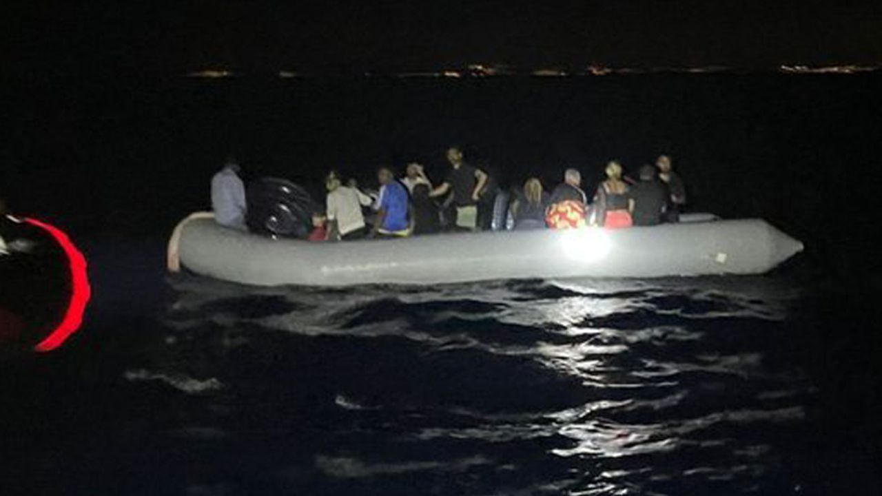 Aydın'da geri itilen göçmenlerden 1'i öldü, 6'sı kurtarıldı