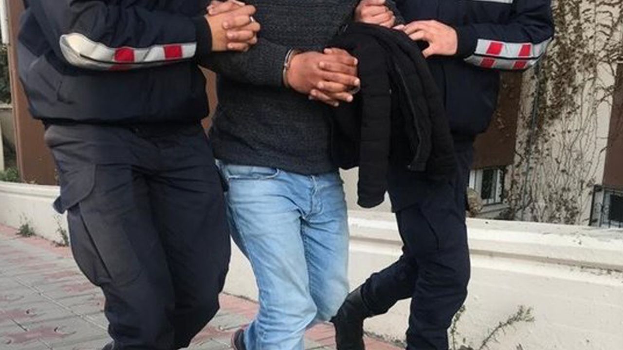 Aydın’da 2 organizatör ve yurt dışına kaçmaya çalışan 3 kişi yakalandı