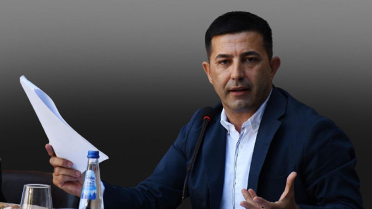 Başkan Ömer Günel ve belediye çalışanlarına hakaret eden iki kişiye hapis cezası