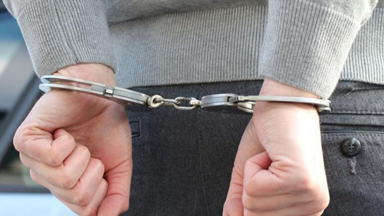Uyuşturucu satıp 200 bin liralık ziynet eşyası alan kişi tutuklandı