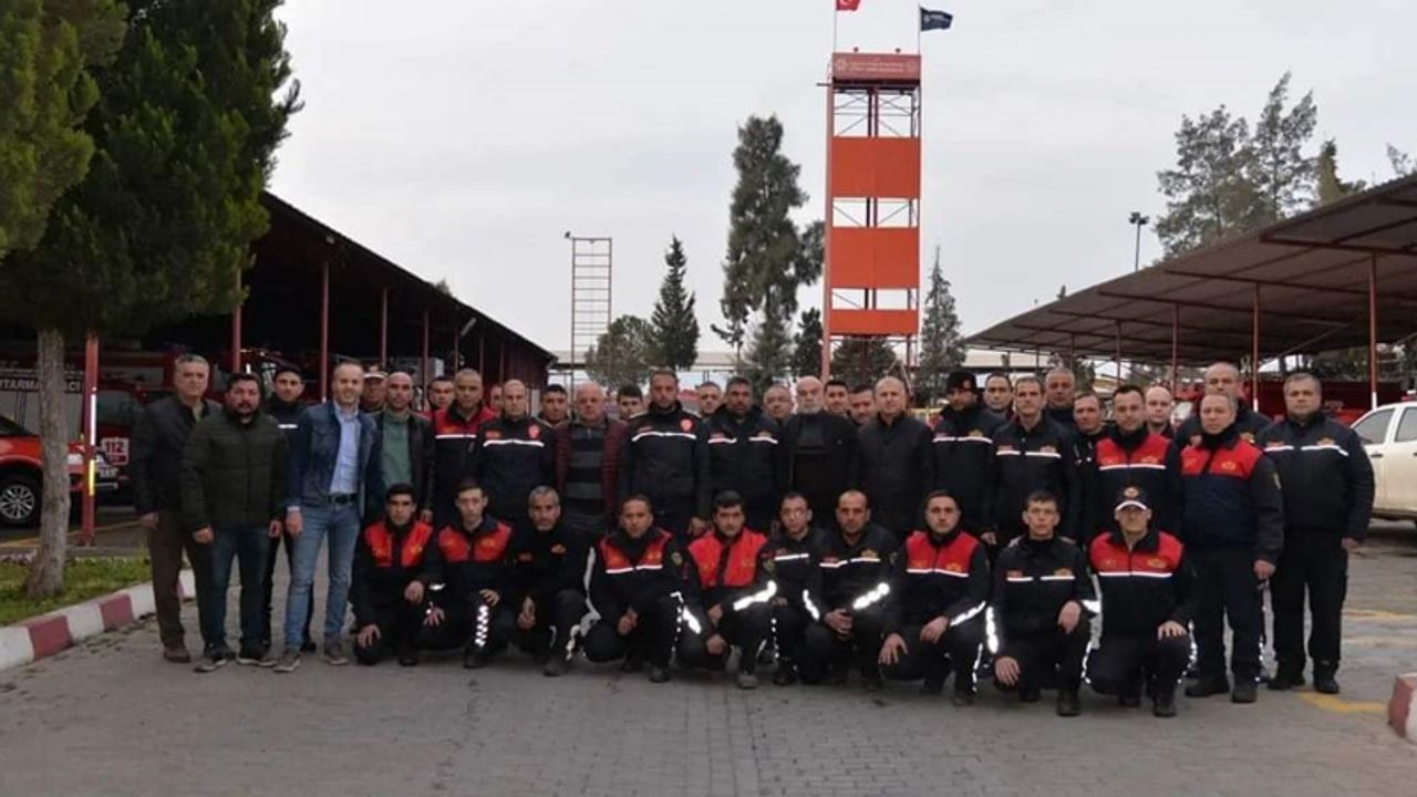 Büyükşehir itfaiyesinin kurtarma ekipleri Aydın'a döndü