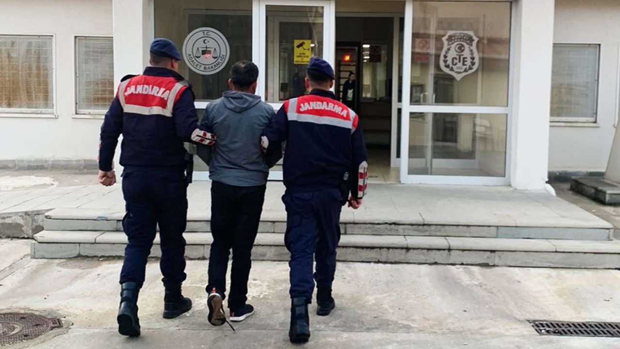 Aydın'da  aranan 4  kişiyi  JASAT yakaladı