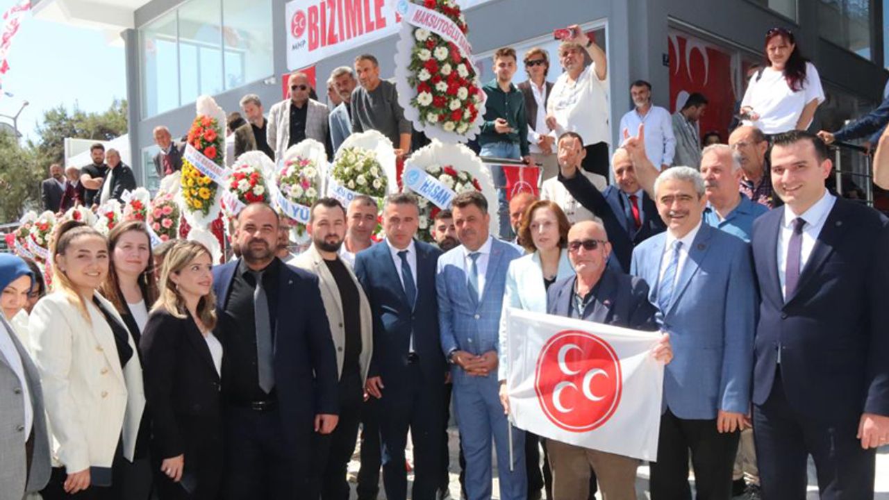MHP ilçe Seçim Ofisi, Didim’de görkemle açıldı