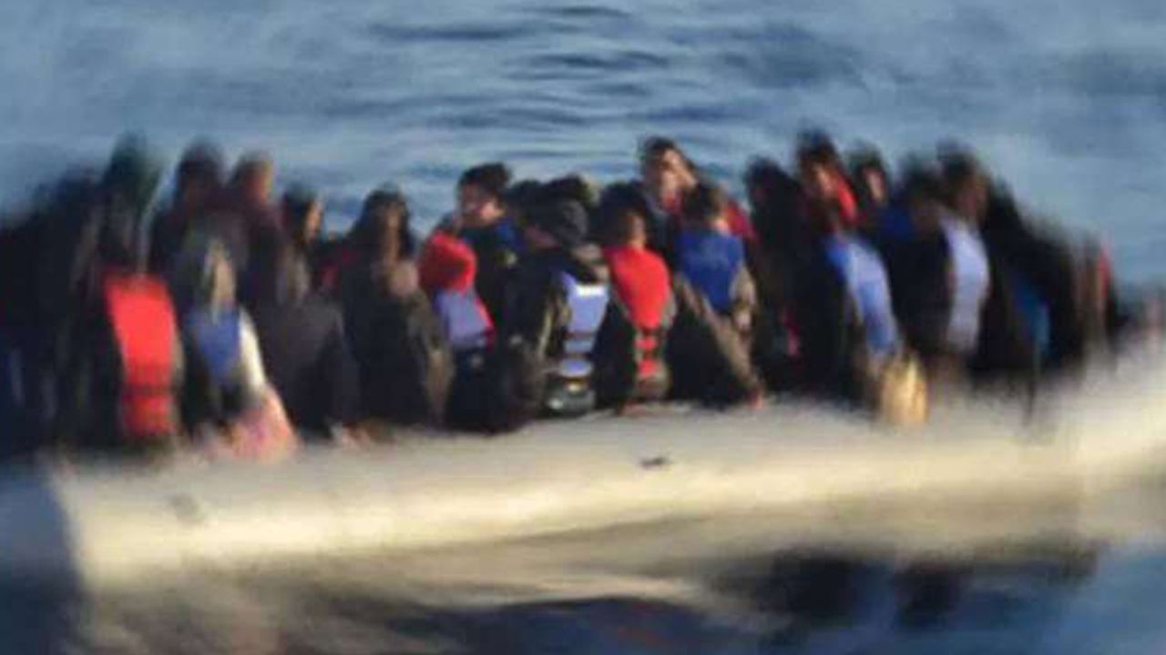 Kuşadası’nda  59 düzensiz göçmen yakalandı