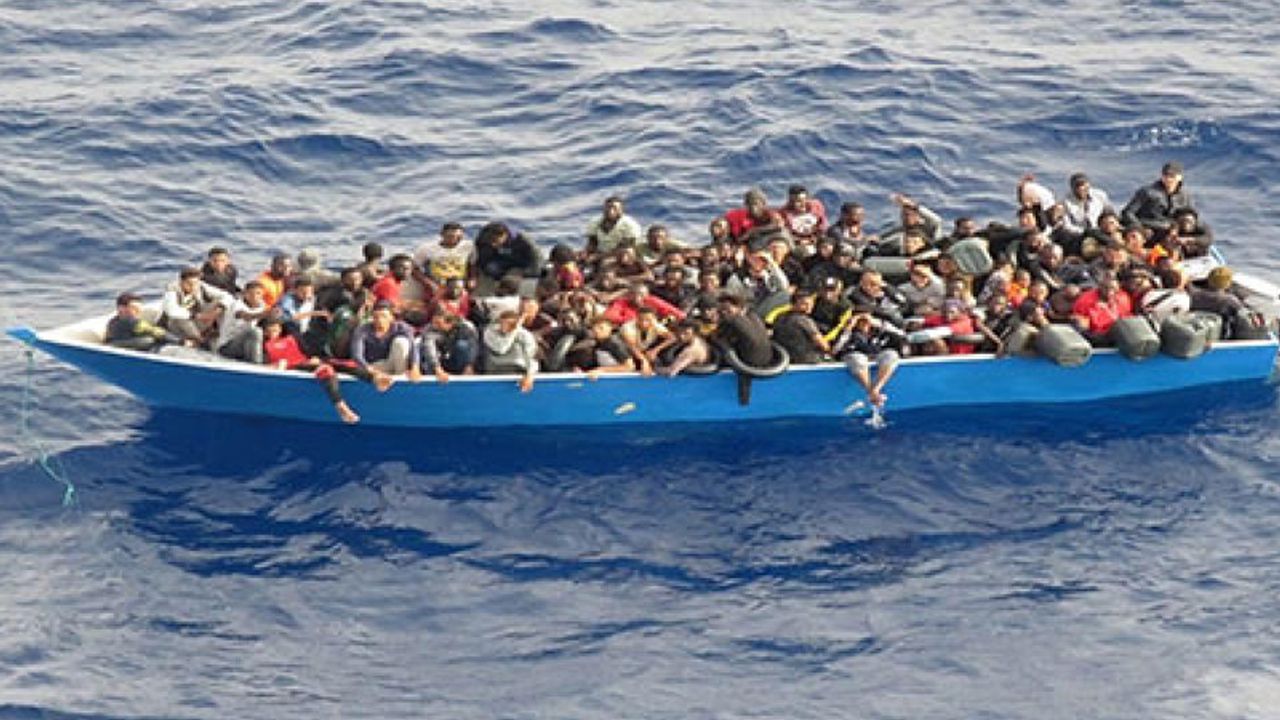 Kuşadası’nda 25  düzensiz göçmen yakalandı