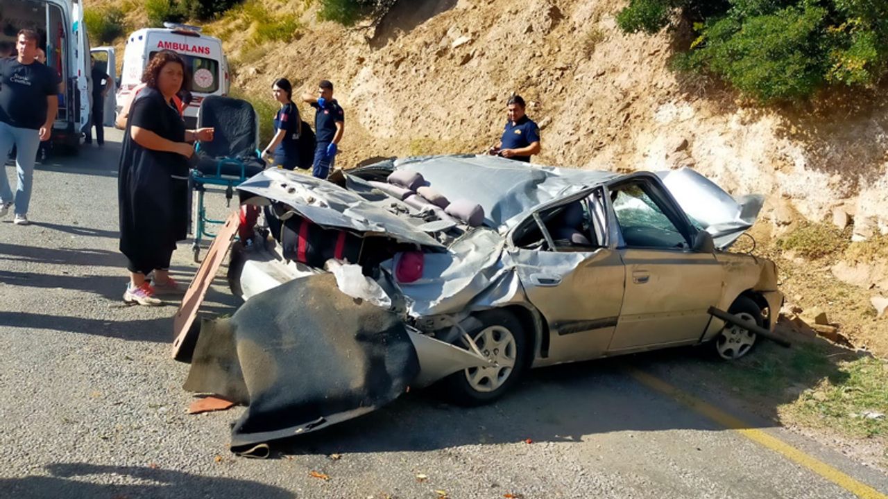 Aydın'da uçuruma devrilen otomobildeki 5 kişi yaralandı