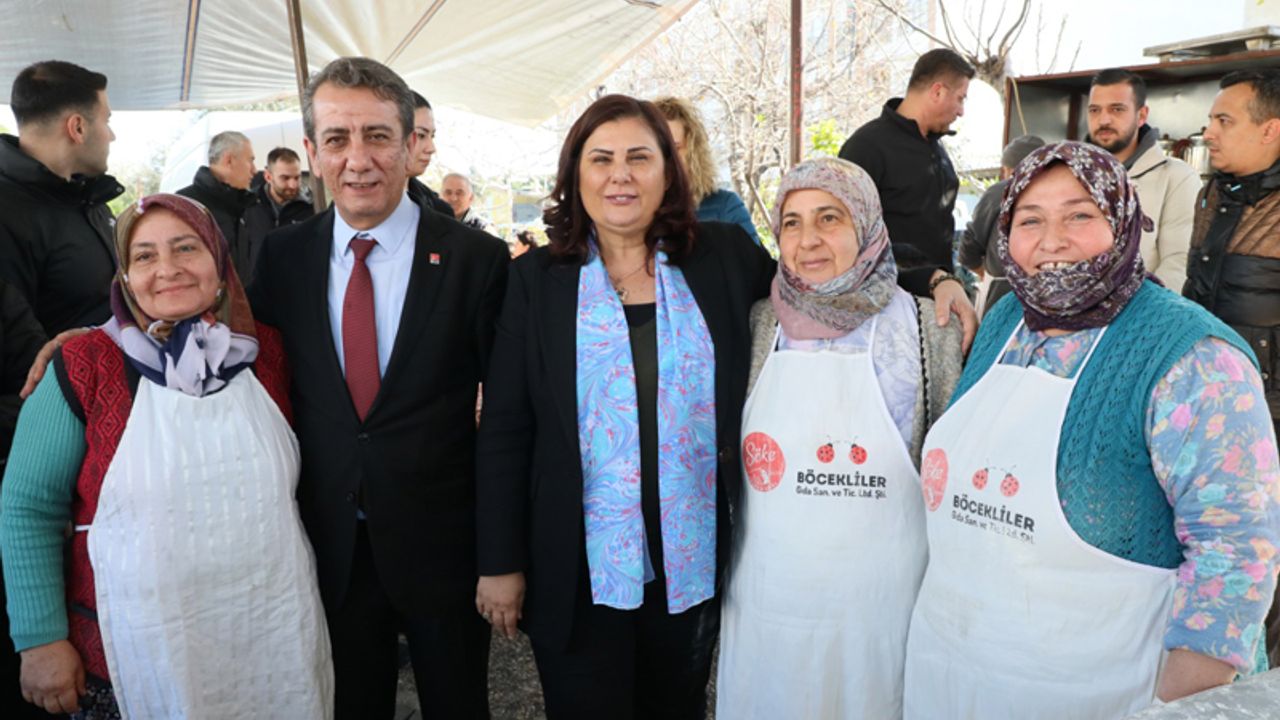Başkan Çerçioğlu Cumartesi Pazarı’nda vatandaşlarla buluştu