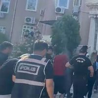 POLİS
