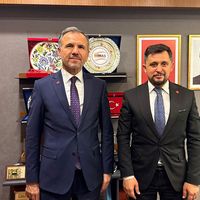 SİYASET