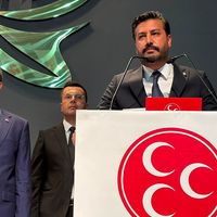 SİYASET