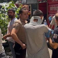 POLİS