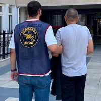POLİS