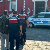 POLİS