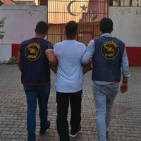 POLİS