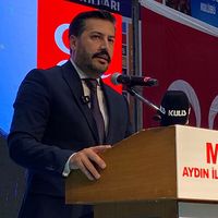 SİYASET