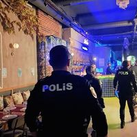 POLİS