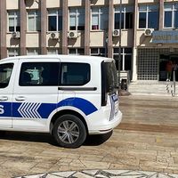 POLİS