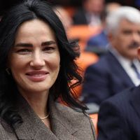 SİYASET