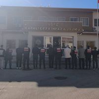 POLİS