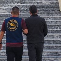 POLİS