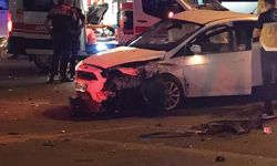 Aydın’da 2 otomobilin çarpıştı kazada iki kişi yaralandı