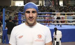 Milli kick boksçu, Aydın’da askeriyeden aldığı özel izinle Türkiye Şampiyonası'na katıldı