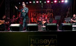 Kuşadası’nda Hüseyin Turan’dan müzik ziyafeti