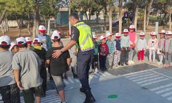 Aydın’da jandarmadan öğrencilere trafik eğitimi