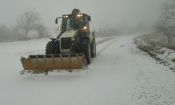 Büyükşehir karla mücadele çalışmalarını sürdürüyor