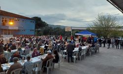 Büyükşehir Belediyesi 15 bin kişiye iftar yemeği verdi